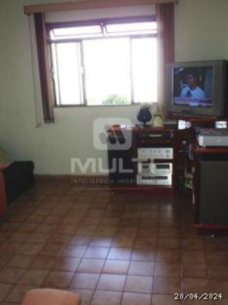 Apartamento, 3 quartos, 205 m² - Foto 2