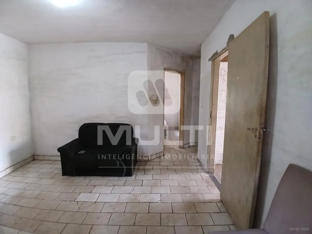 Casa, 1 quarto, 128 m² - Foto 1