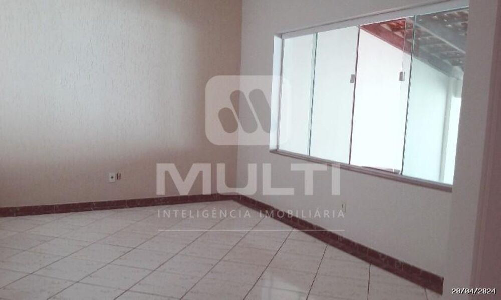 Casa, 4 quartos, 270 m² - Foto 9