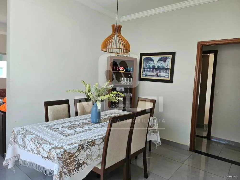 Casa, 4 quartos, 212 m² - Foto 8