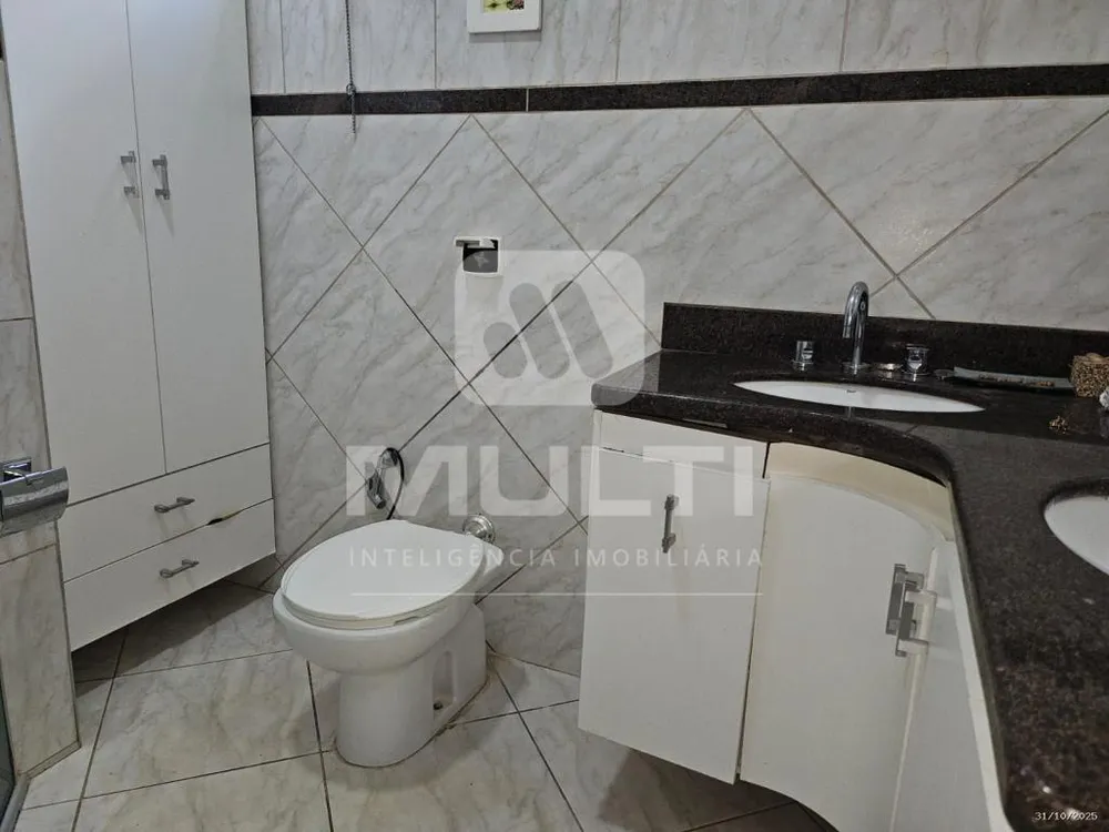 Casa, 4 quartos, 212 m² - Foto 5