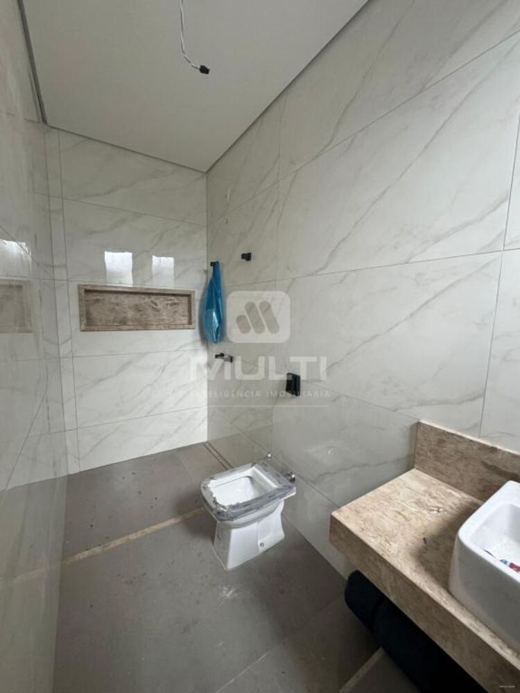 Casa, 3 quartos, 160 m² - Foto 1