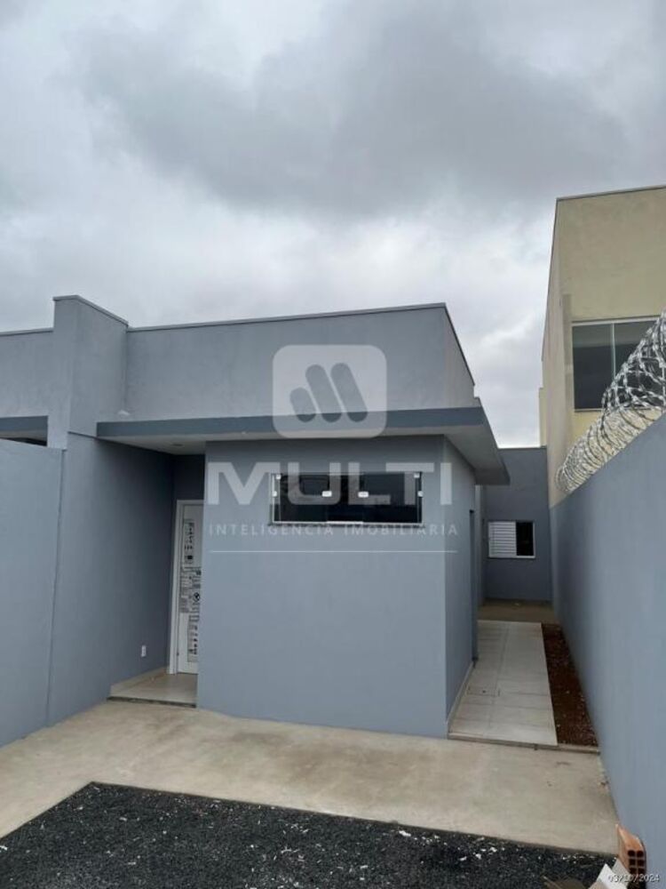Casa, 2 quartos, 70 m² - Foto 1