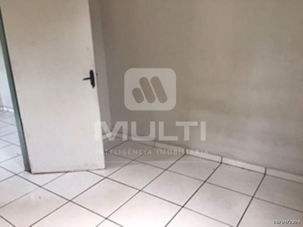 Casa, 2 quartos, 430 m² - Foto 1