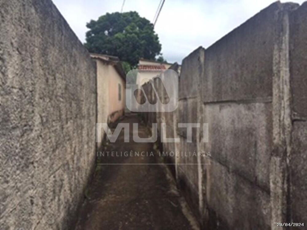 Casa, 2 quartos, 430 m² - Foto 13
