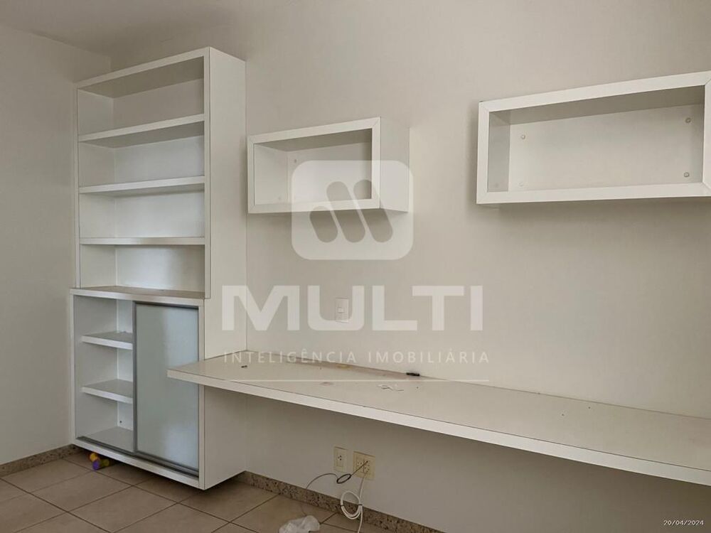 Apartamento, 3 quartos, 120 m² - Foto 2