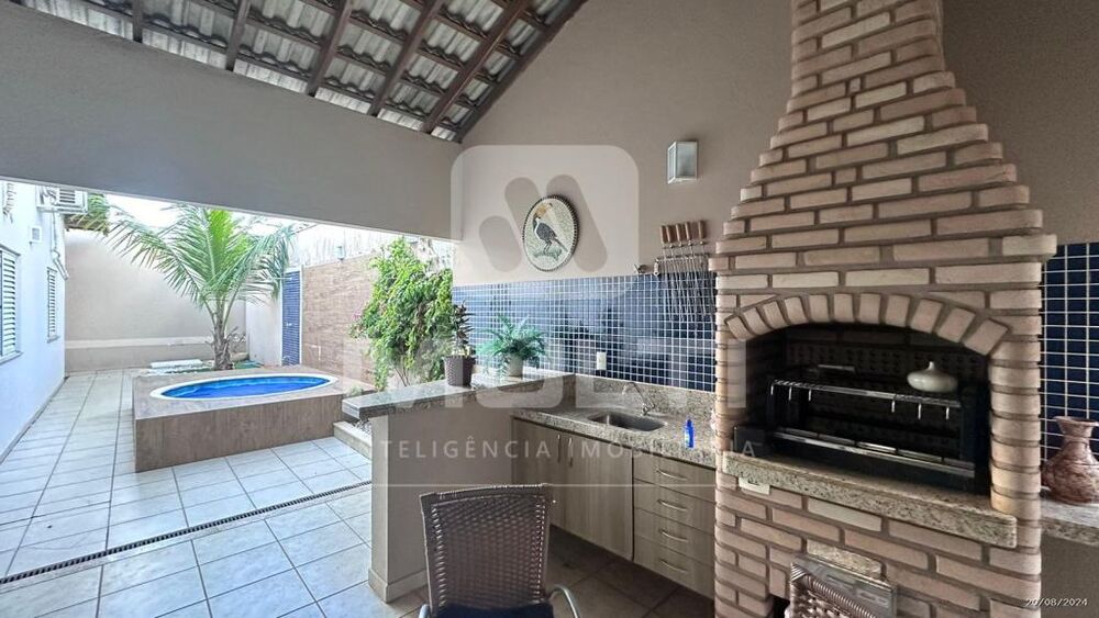 Casa, 4 quartos, 225 m² - Foto 8