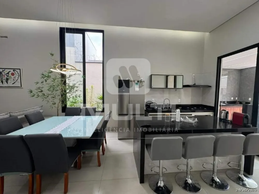 Casa, 3 quartos, 170 m² - Foto 2