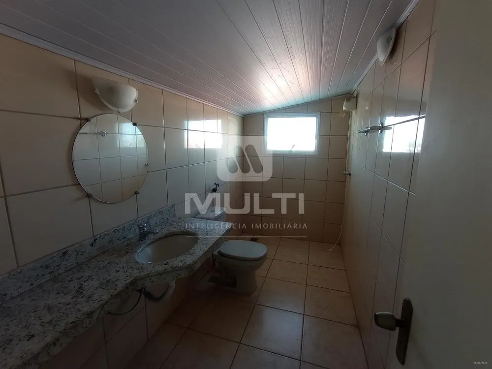 Casa, 4 quartos, 330 m² - Foto 9