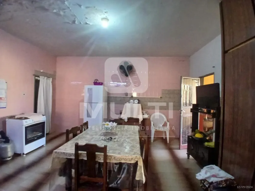 Casa, 4 quartos, 338 m² - Foto 4