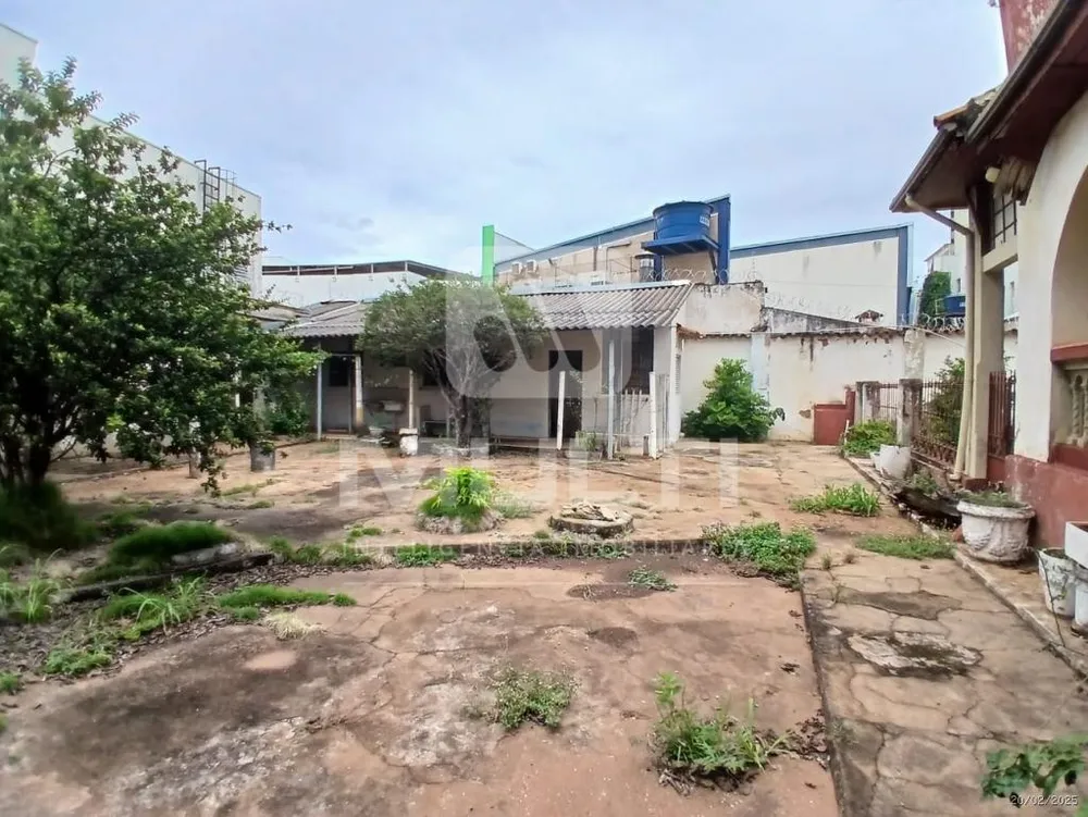Casa, 4 quartos, 403 m² - Foto 1