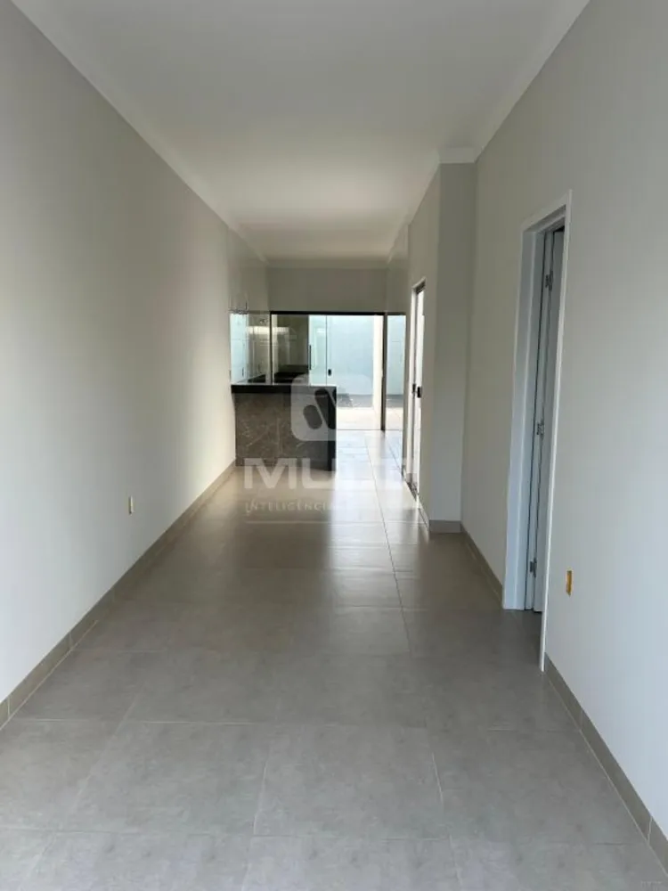 Casa, 3 quartos, 76 m² - Foto 2