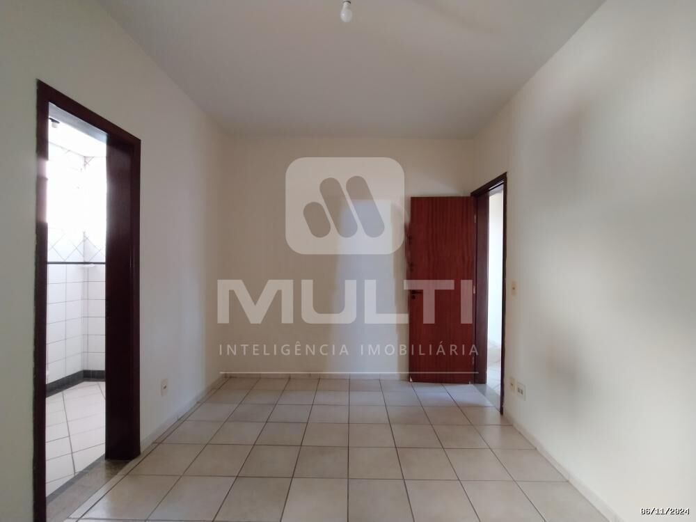 Apartamento, 3 quartos, 80 m² - Foto 2