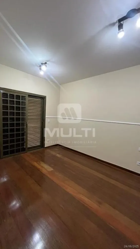 Casa, 6 quartos, 400 m² - Foto 3