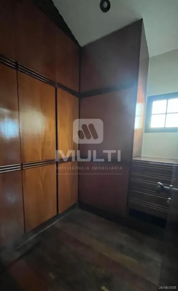 Casa, 6 quartos, 400 m² - Foto 6