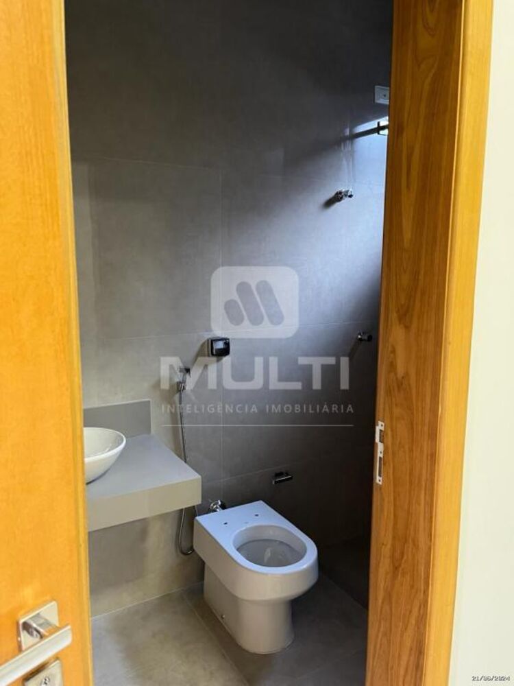 Casa, 3 quartos, 240 m² - Foto 8