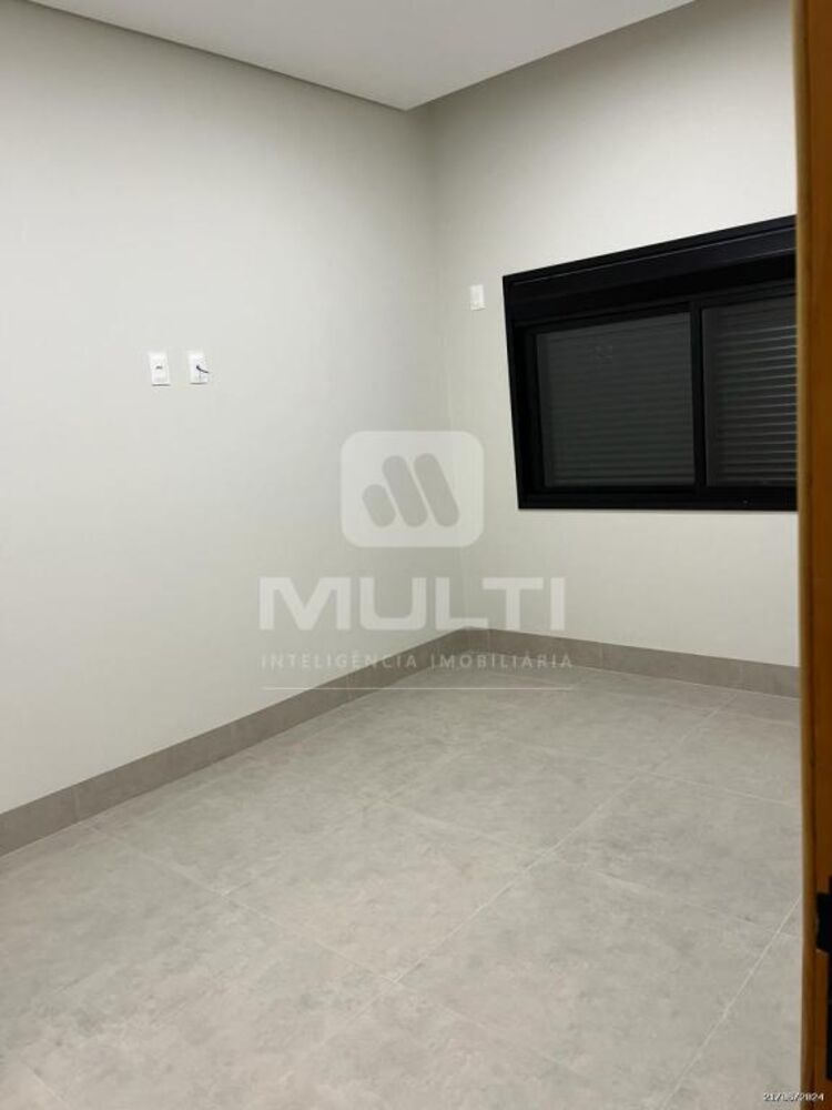 Casa, 3 quartos, 240 m² - Foto 9