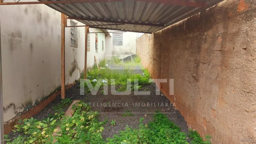 Casa, 3 quartos, 212 m² - Foto 2