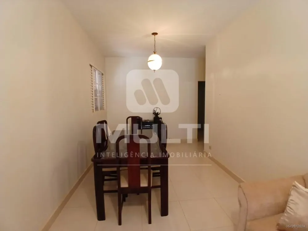Casa, 5 quartos, 311 m² - Foto 2