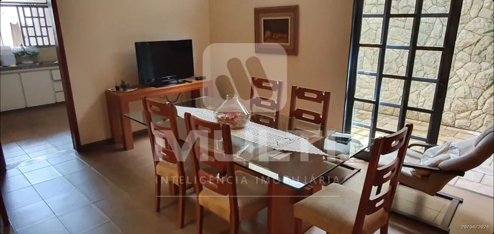 Casa, 4 quartos, 350 m² - Foto 6
