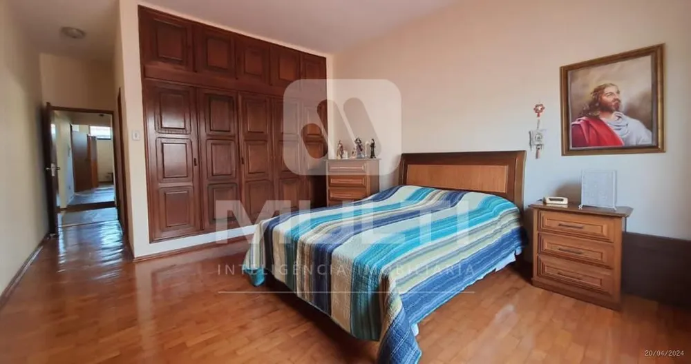 Casa, 4 quartos, 350 m² - Foto 3