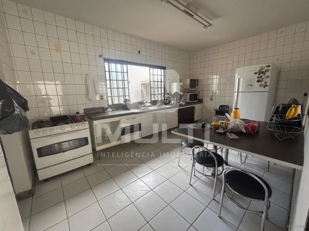 Casa, 3 quartos, 291 m² - Foto 6