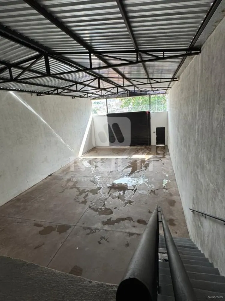 Casa, 1 quarto, 260 m² - Foto 2