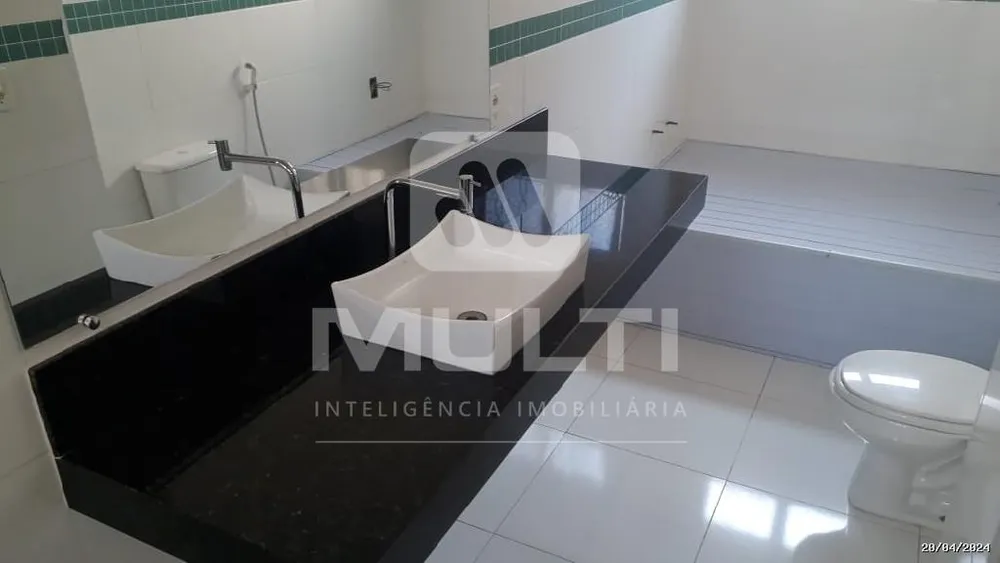 Casa, 3 quartos, 156 m² - Foto 3