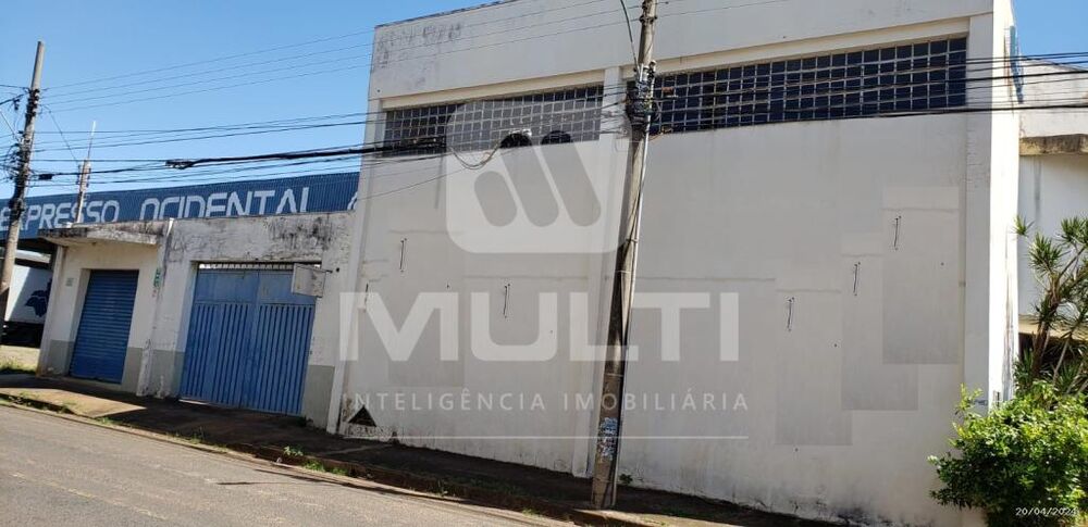 Casa, 1 quarto, 360 m² - Foto 3