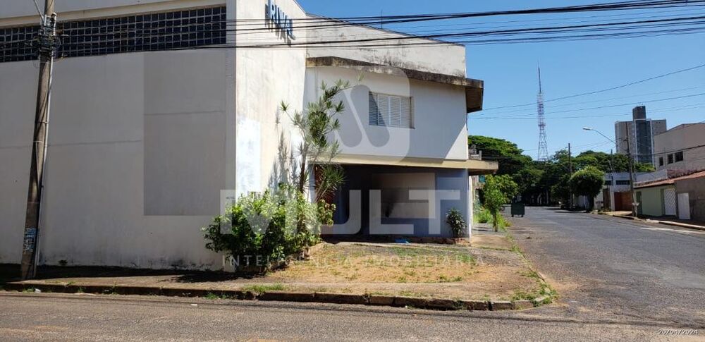 Casa, 1 quarto, 360 m² - Foto 2