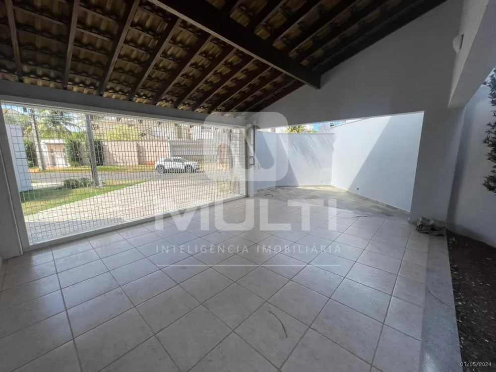 Casa, 4 quartos, 370 m² - Foto 2