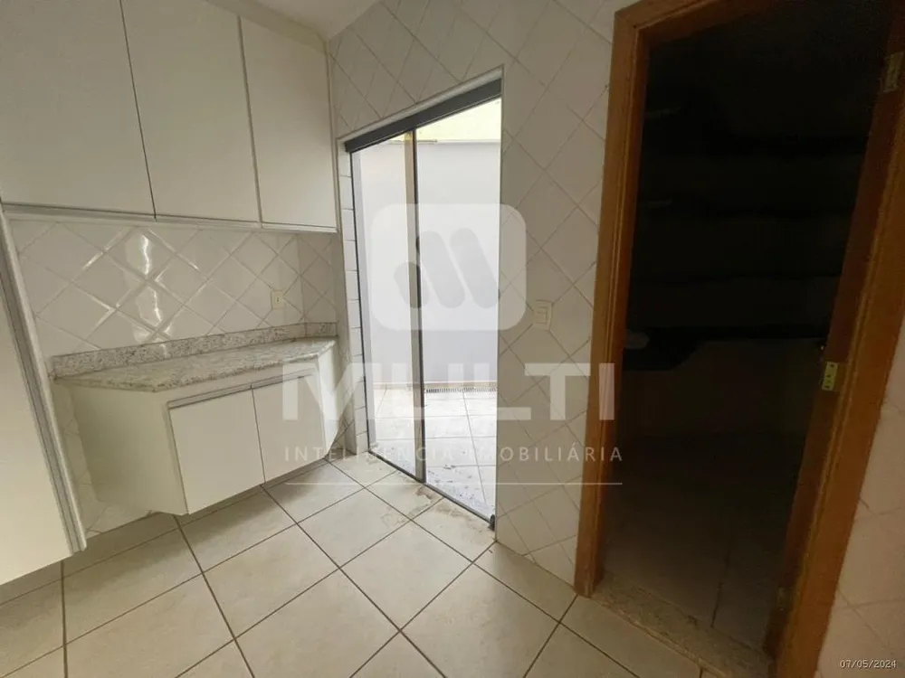 Casa, 4 quartos, 370 m² - Foto 7