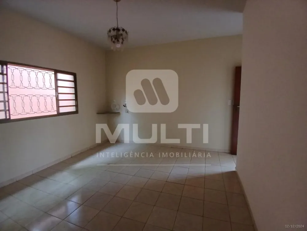 Casa, 3 quartos, 200 m² - Foto 9