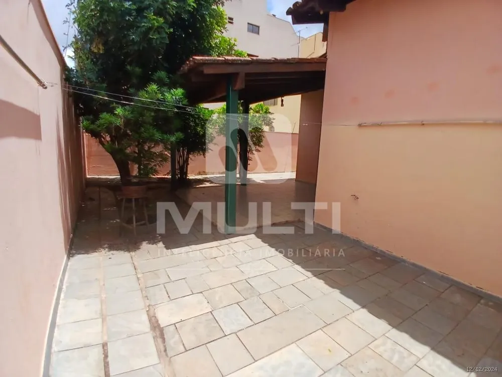 Casa, 3 quartos, 200 m² - Foto 10