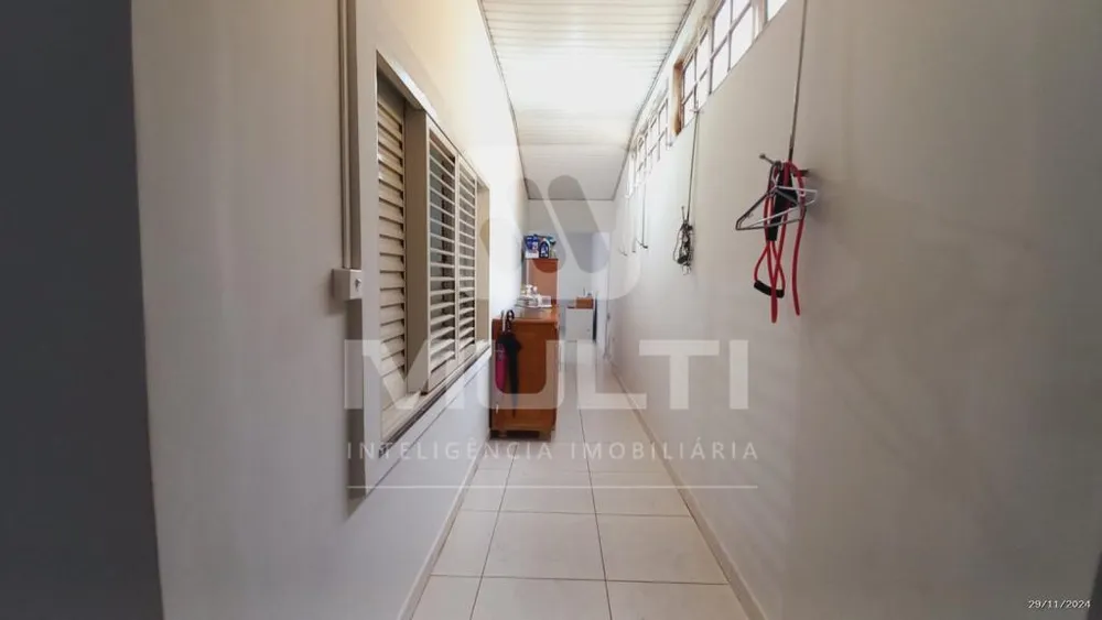Casa, 5 quartos, 256 m² - Foto 4