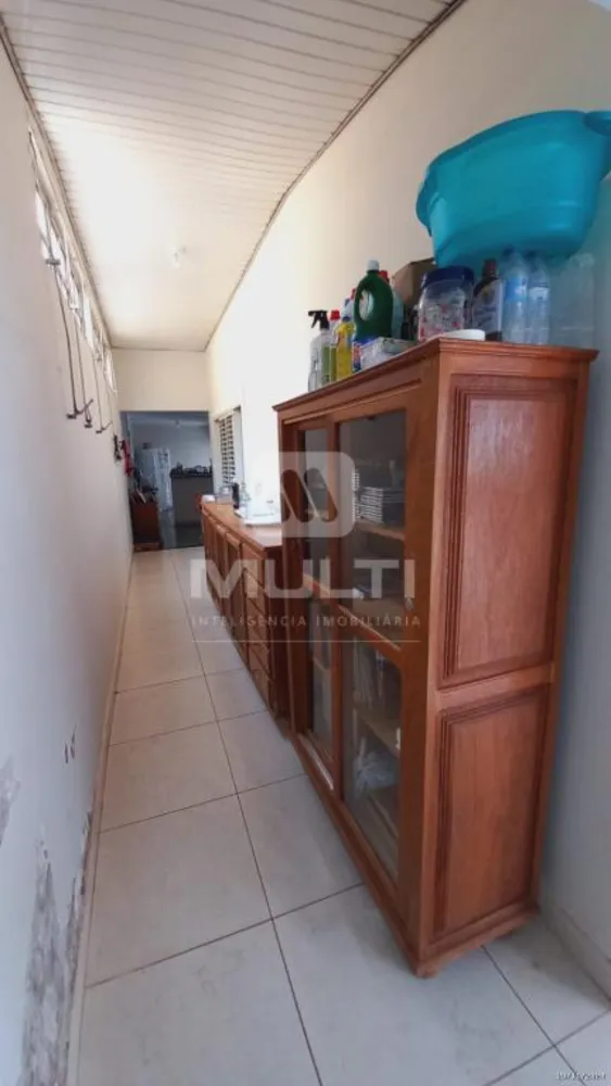 Casa, 5 quartos, 256 m² - Foto 8