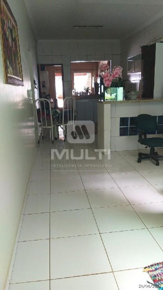 Casa, 3 quartos, 182 m² - Foto 1