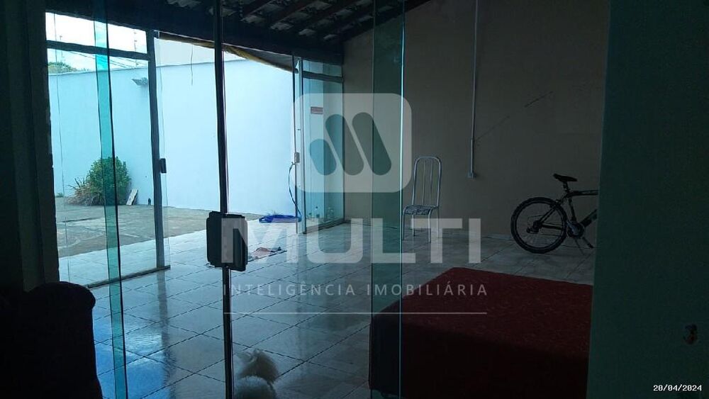 Casa, 3 quartos, 182 m² - Foto 2