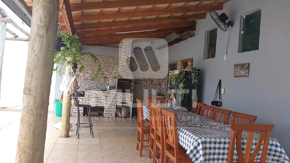 Casa, 3 quartos, 182 m² - Foto 2