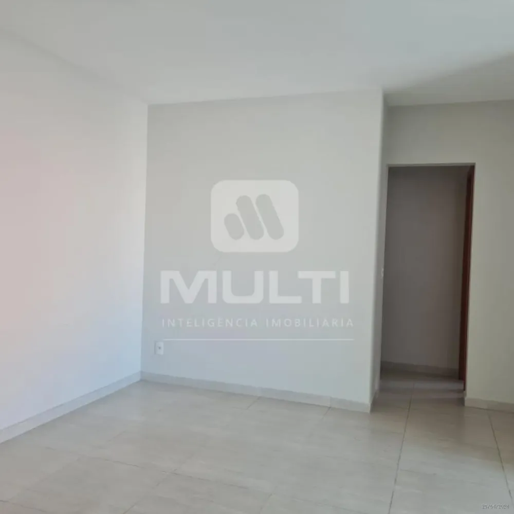 Apartamento, 3 quartos, 107 m² - Foto 2