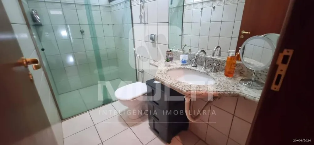 Casa, 4 quartos, 262 m² - Foto 8