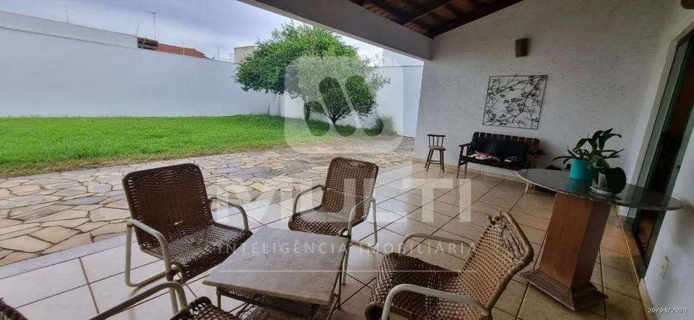 Casa, 4 quartos, 262 m² - Foto 10