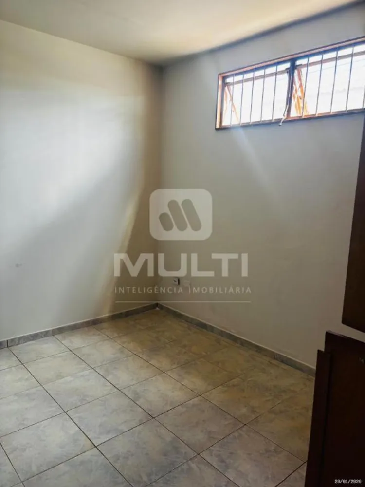 Casa, 3 quartos, 130 m² - Foto 3