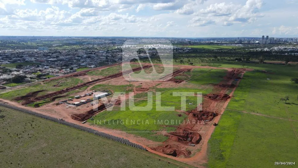Casa, 1 quarto, 337 m² - Foto 1