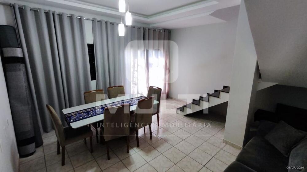 Casa, 5 quartos, 224 m² - Foto 3