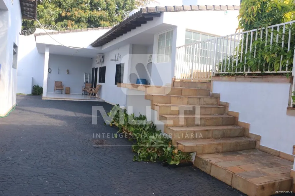 Casa, 3 quartos, 367 m² - Foto 3