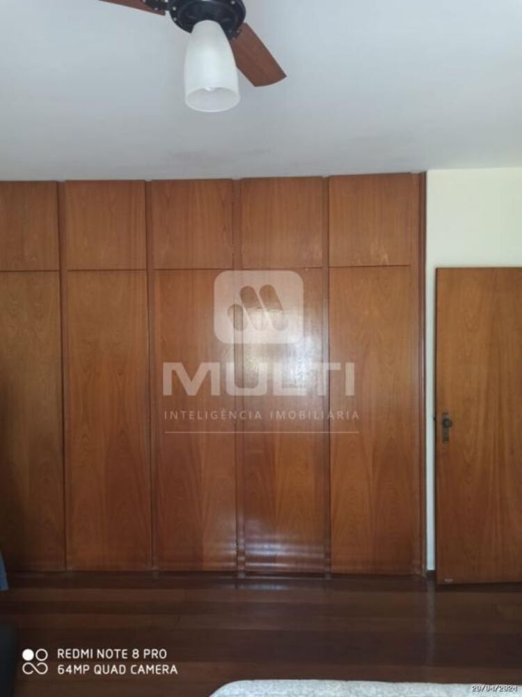 Casa, 3 quartos, 270 m² - Foto 14