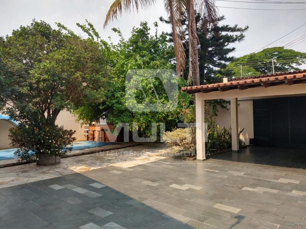 Casa, 3 quartos, 270 m² - Foto 1