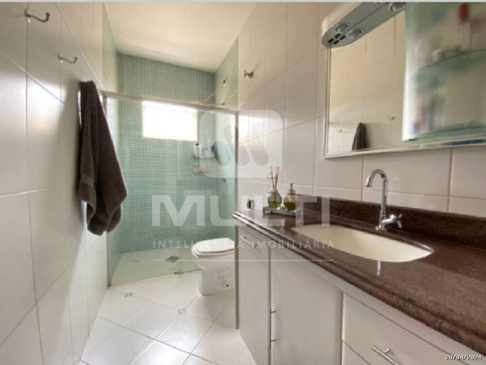 Casa, 3 quartos, 270 m² - Foto 23