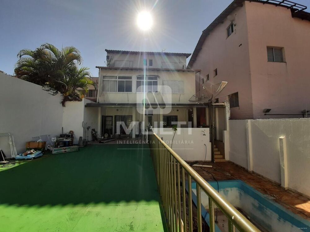 Casa, 4 quartos, 326 m² - Foto 2